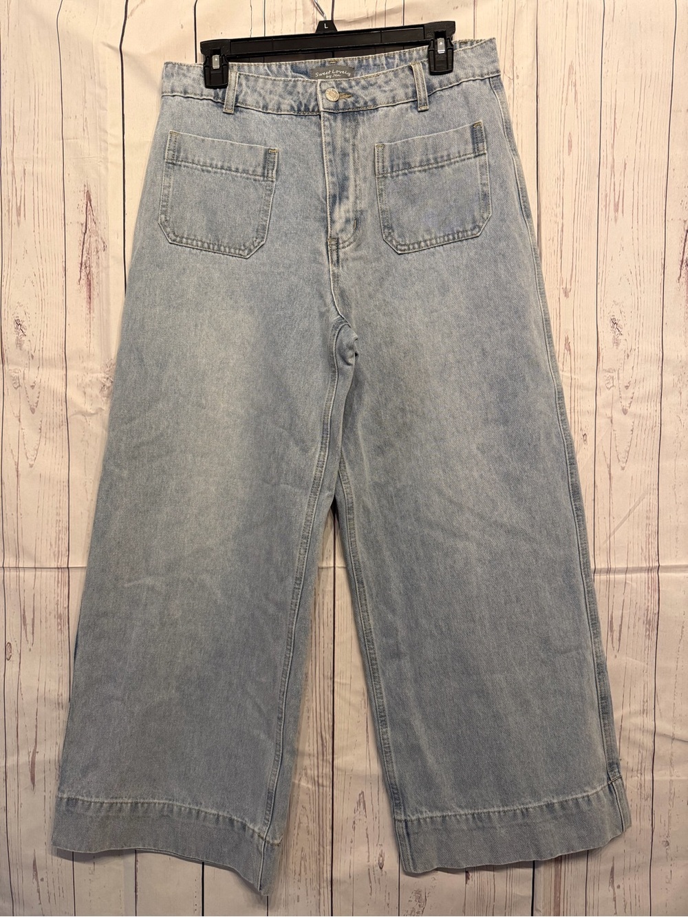 Sweet Lovely Light Wash Patch Pocket Wide-Leg Denim Pants
